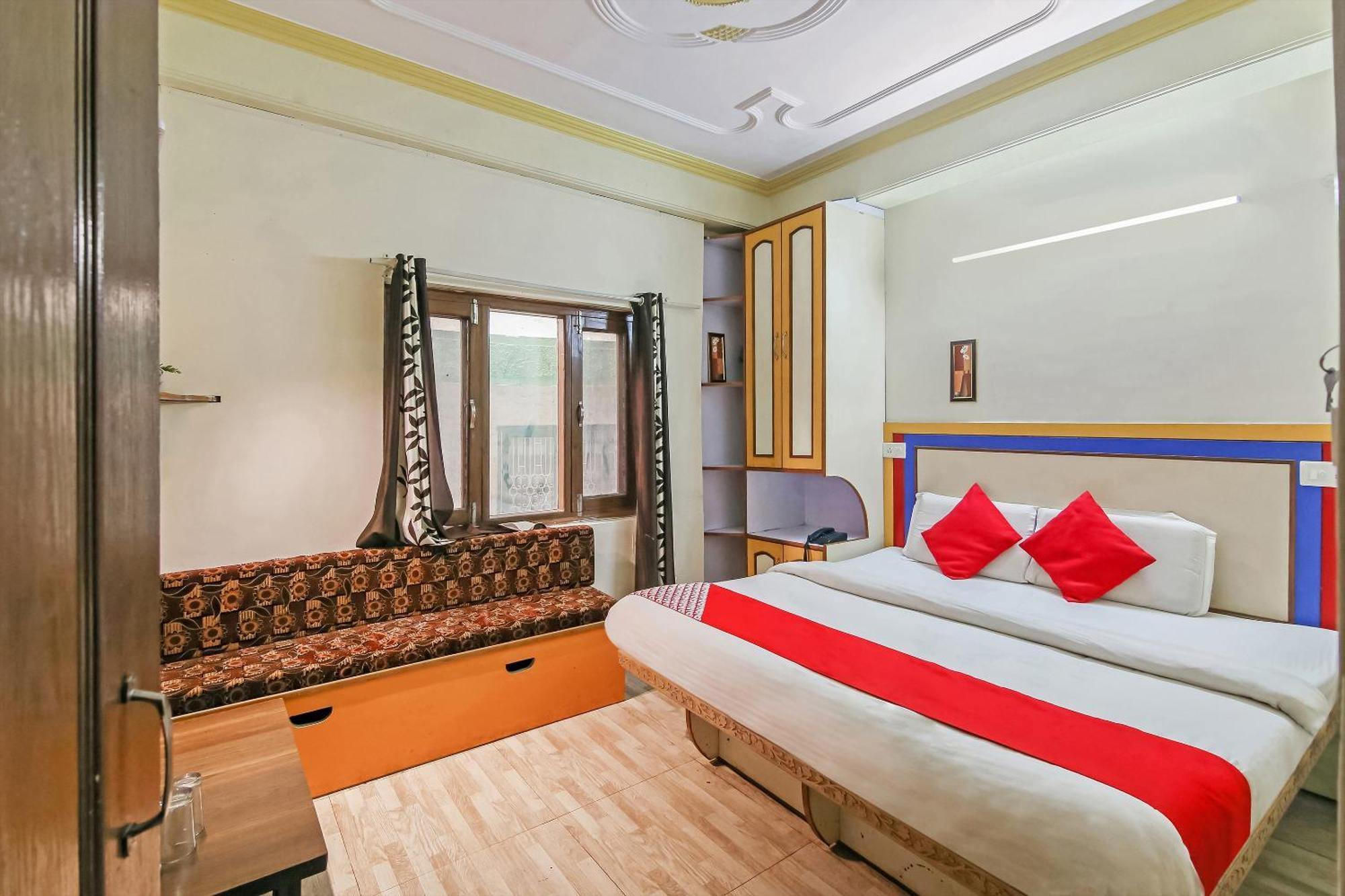 שימלה Hotel O Royal Inn מראה חיצוני תמונה