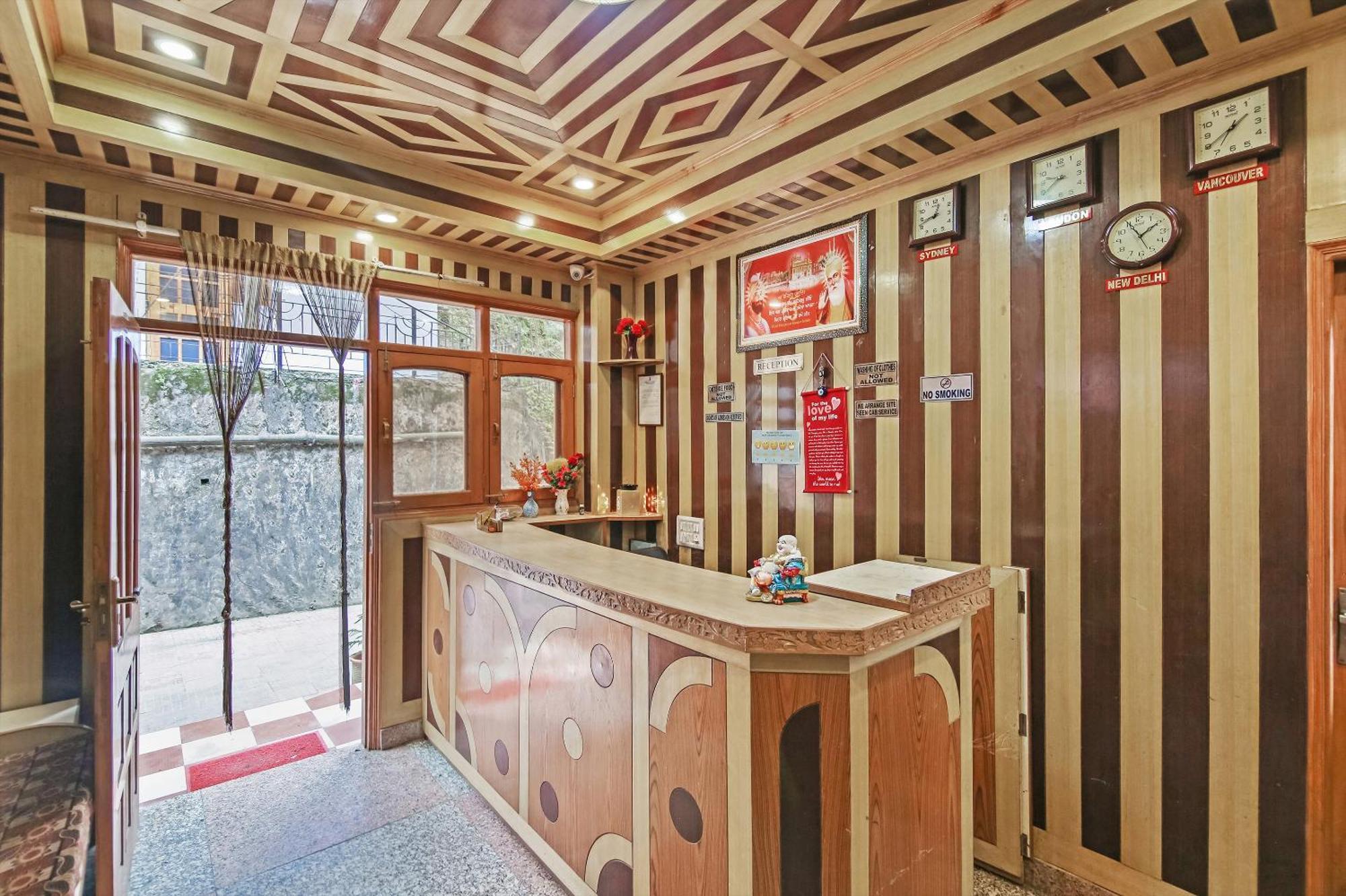 שימלה Hotel O Royal Inn מראה חיצוני תמונה